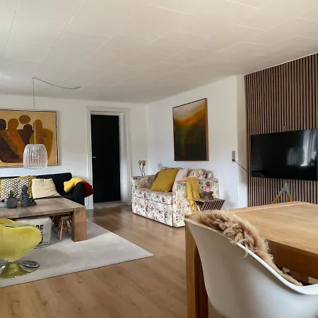 Cozy Nature House 3*